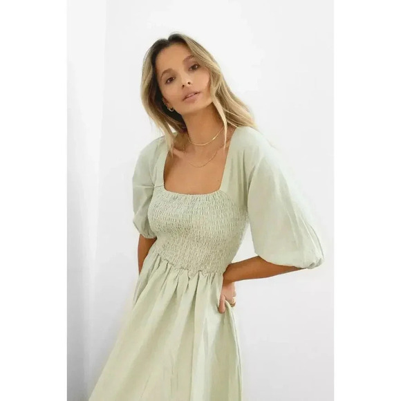 Nasty Gal Shirred Puff Sleeve Maxi Slit Dress Light Green Size 10 - Picture 3 of 10
